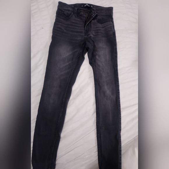 Hollister jeans - Picture 1 of 2